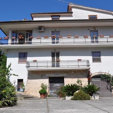B&B La Palombara Giuliano di Roma Exterior photo